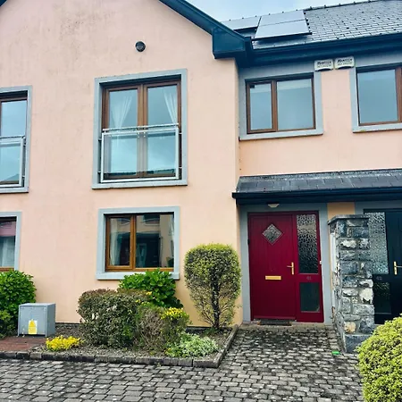 Σπίτι διακοπών Harbourview House Killaloes Newest