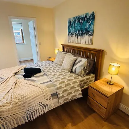 بيت للعطل Harbourview House Killaloes Newest كيلالوي