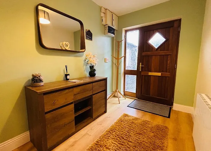 Harbourview House Killaloes Newest בית נופש