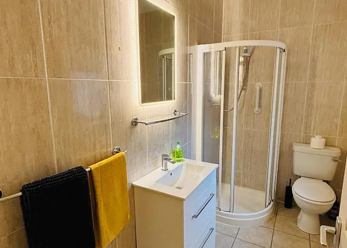 Harbourview House Killaloes Newest בית נופש קילאלו