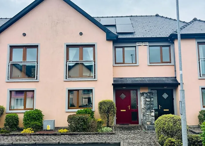 Harbourview House Killaloes Newest בית נופש