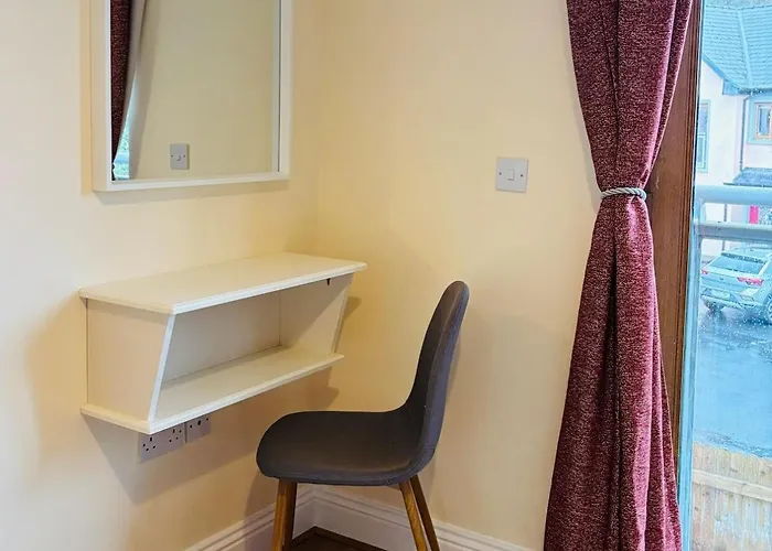 בית נופש Harbourview House Killaloes Newest